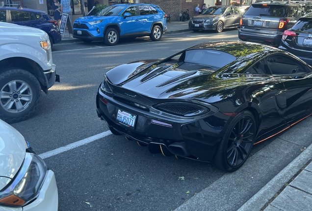 McLaren 570S