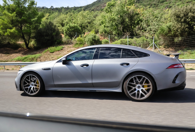 Mercedes-AMG GT 63 S X290