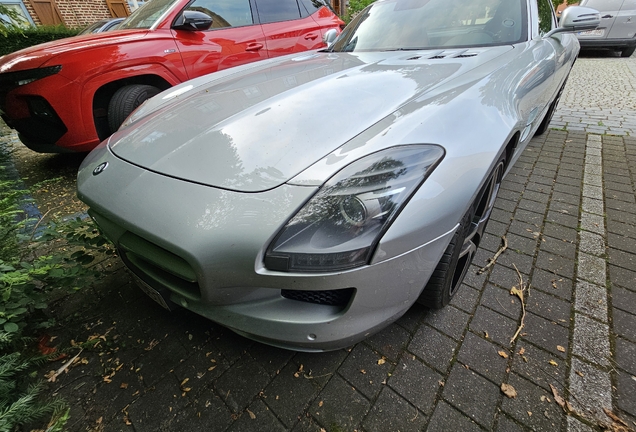 Mercedes-Benz SLS AMG