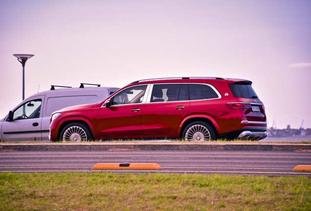 Mercedes-Maybach GLS 600 2024