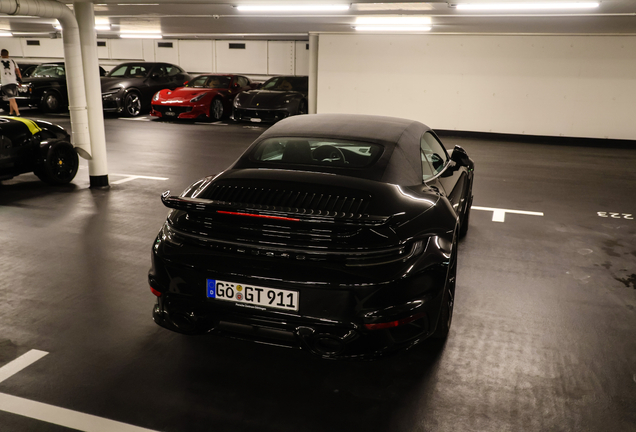 Porsche 992 Turbo S Cabriolet