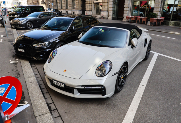 Porsche 992 Turbo S Cabriolet