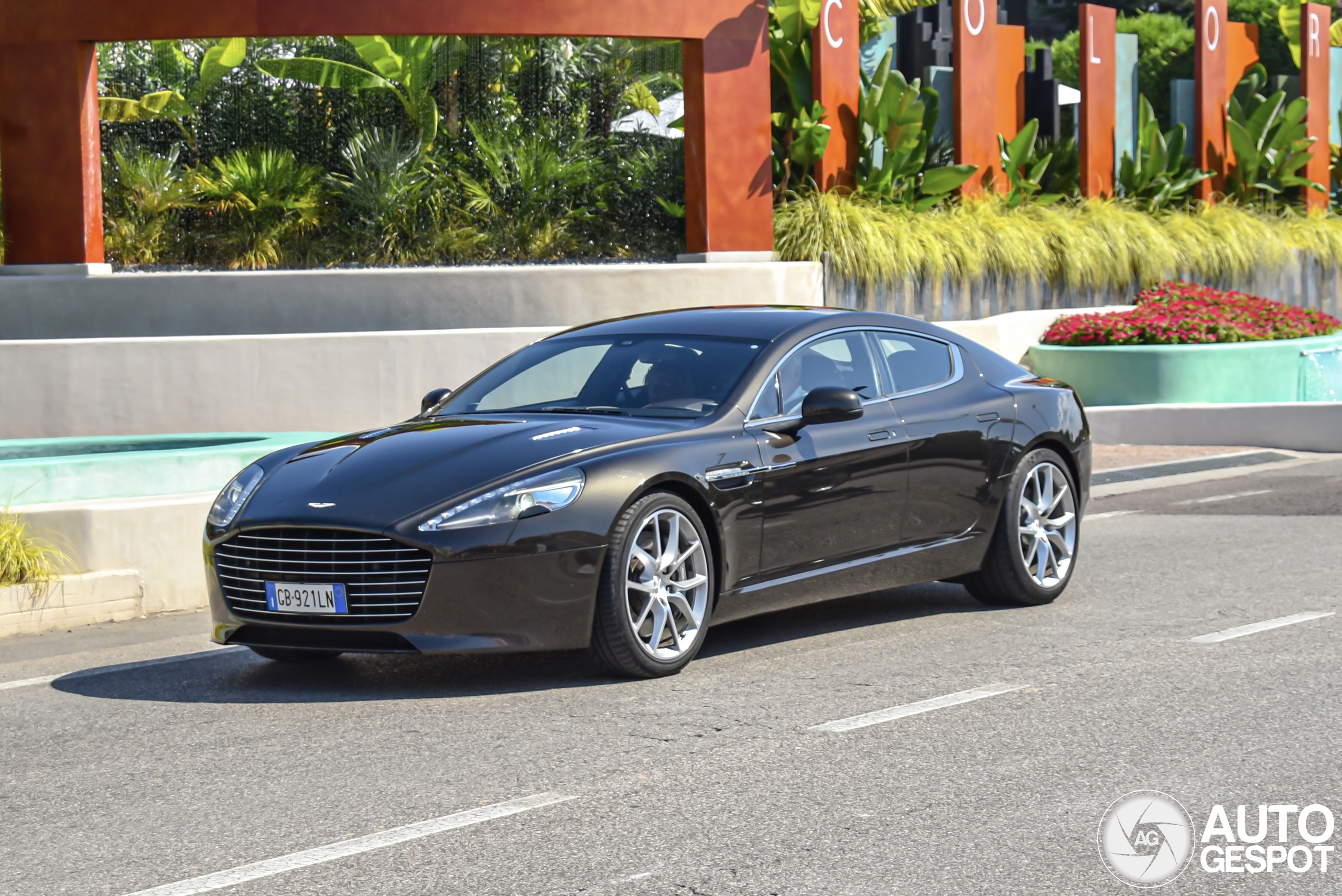 Aston Martin Rapide S