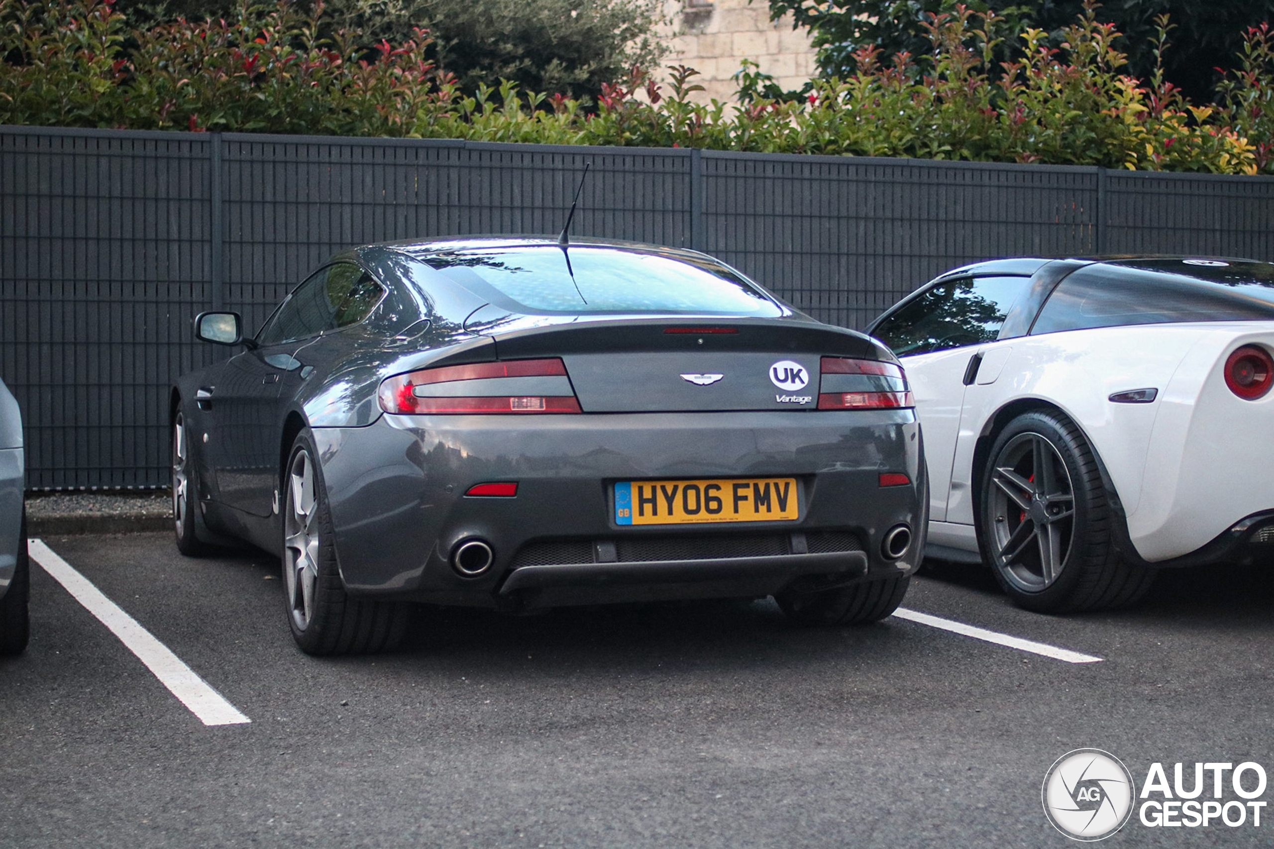 Aston Martin V8 Vantage