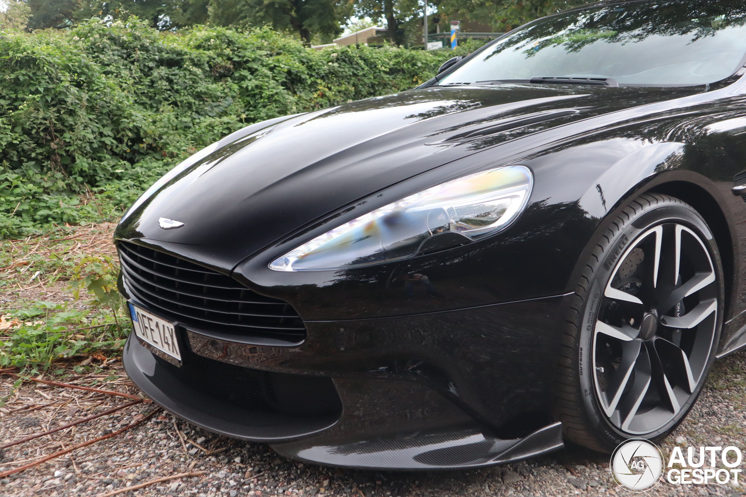 Aston Martin Vanquish S 2017 12 September 2024 Autogespot