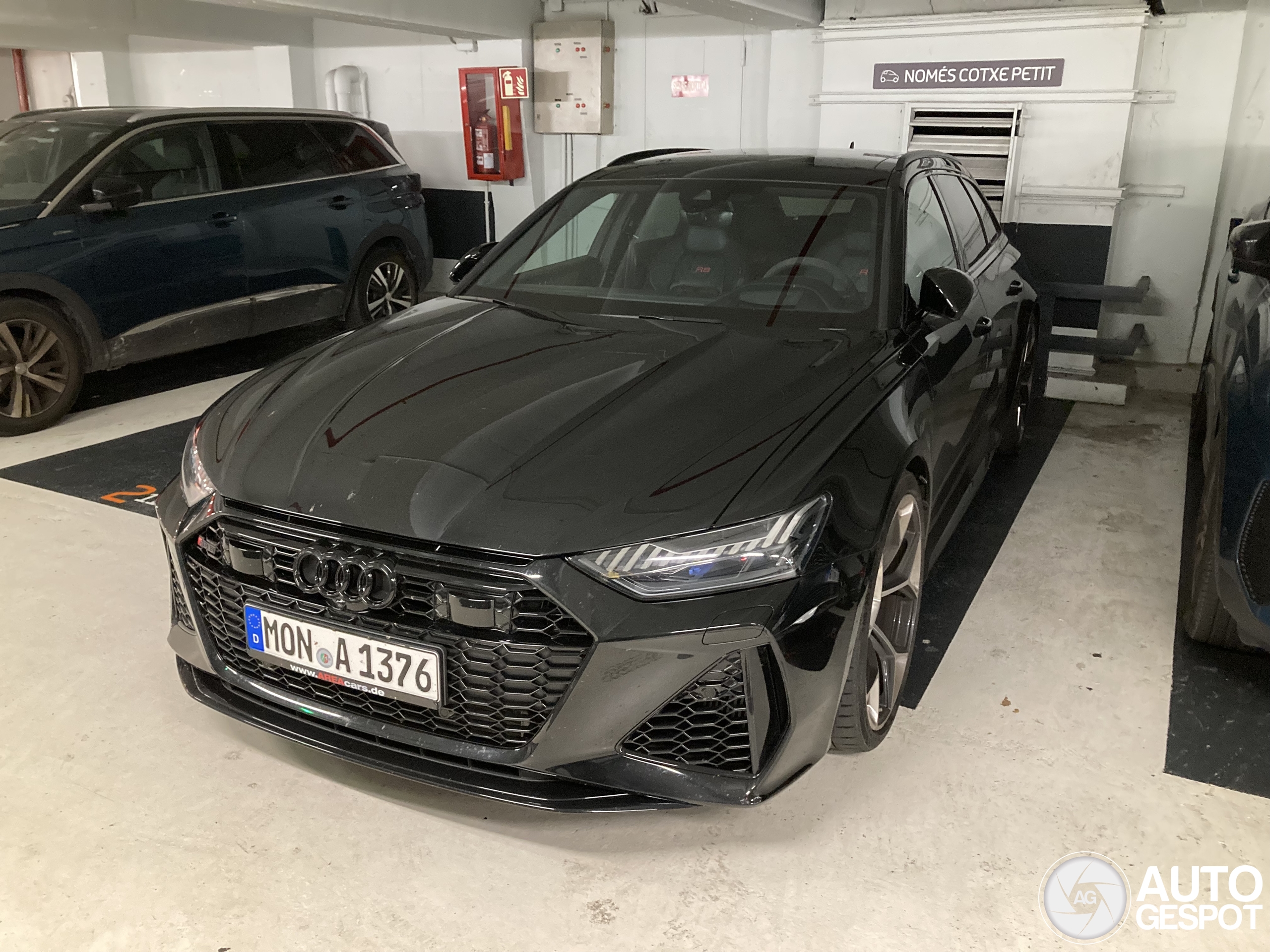 Audi RS6 Avant C8