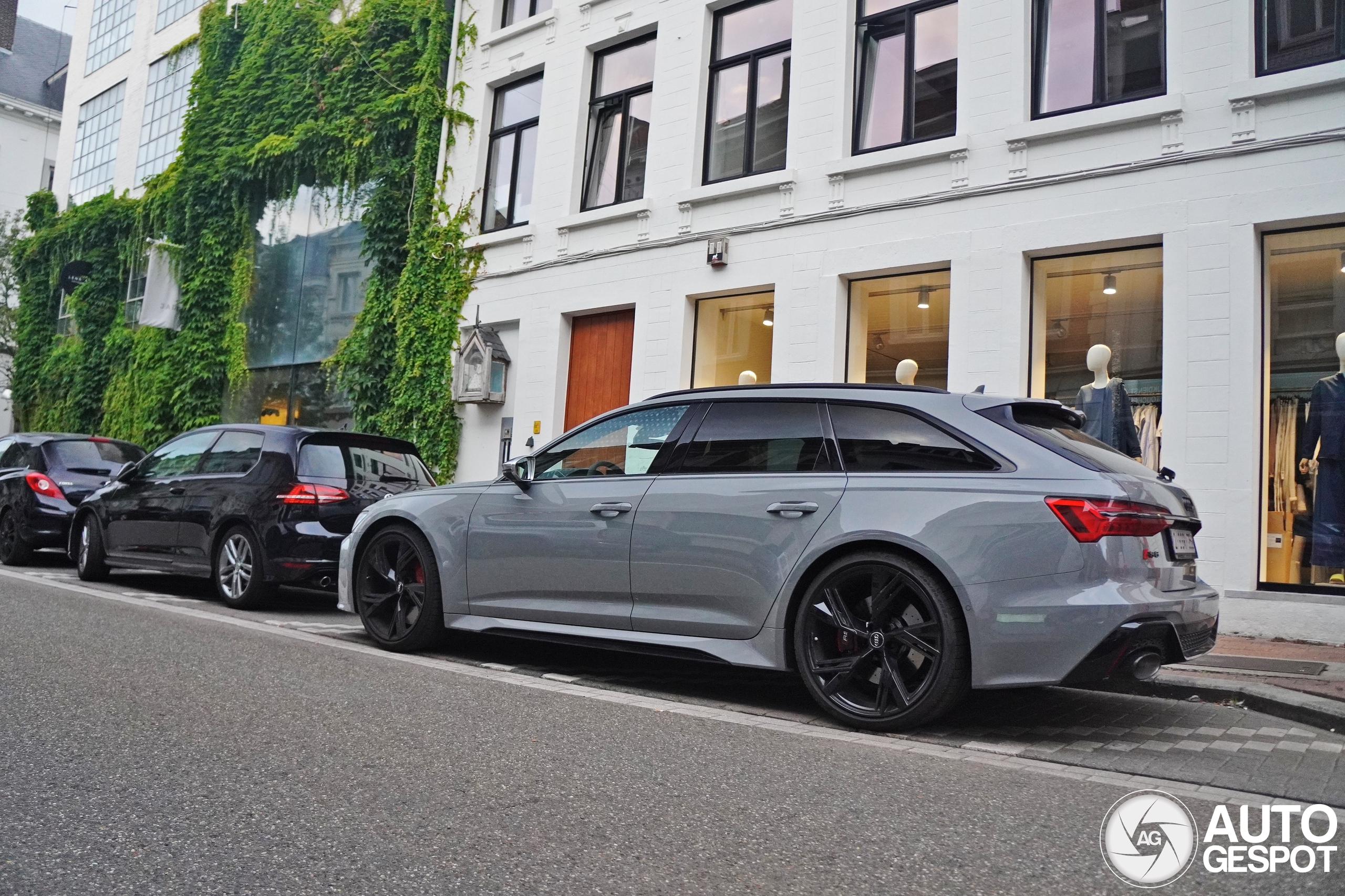 Audi RS6 Avant C8