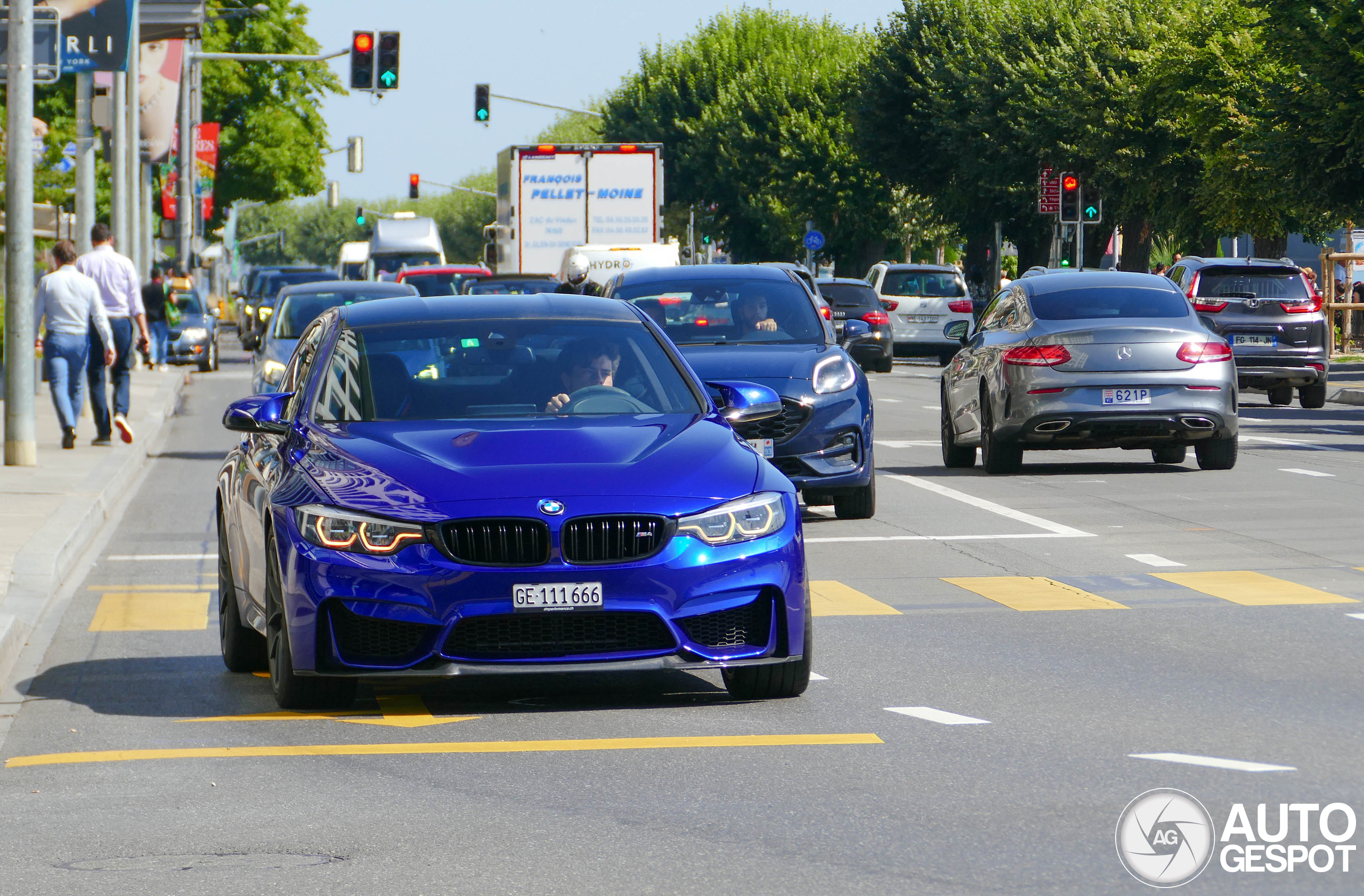 BMW M4 F82 CS