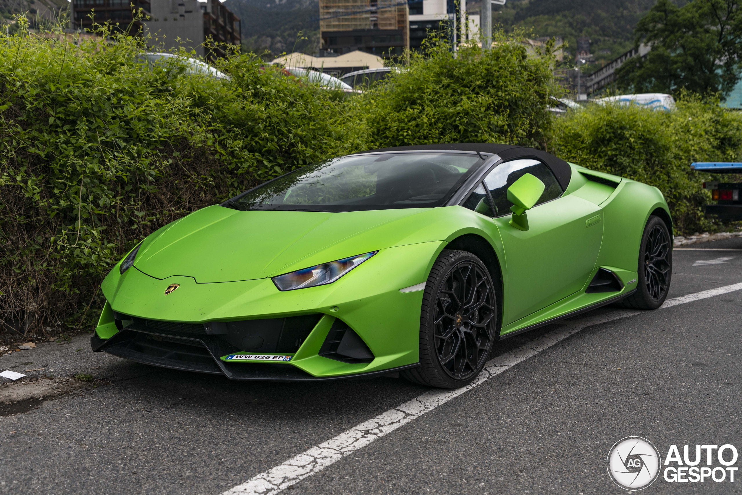 Lamborghini Huracán LP640-4 EVO Spyder