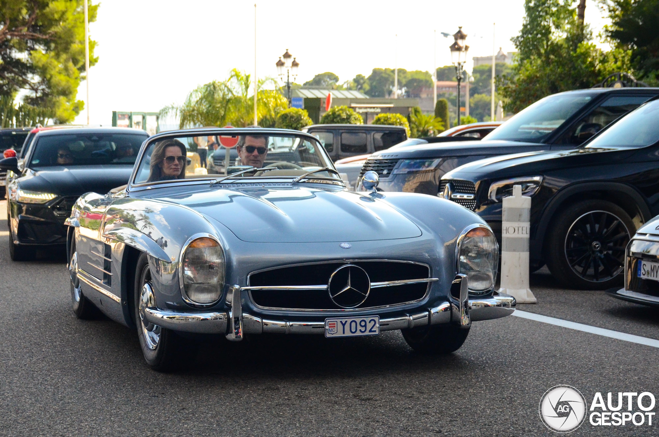 Mercedes-Benz 300SL Roadster