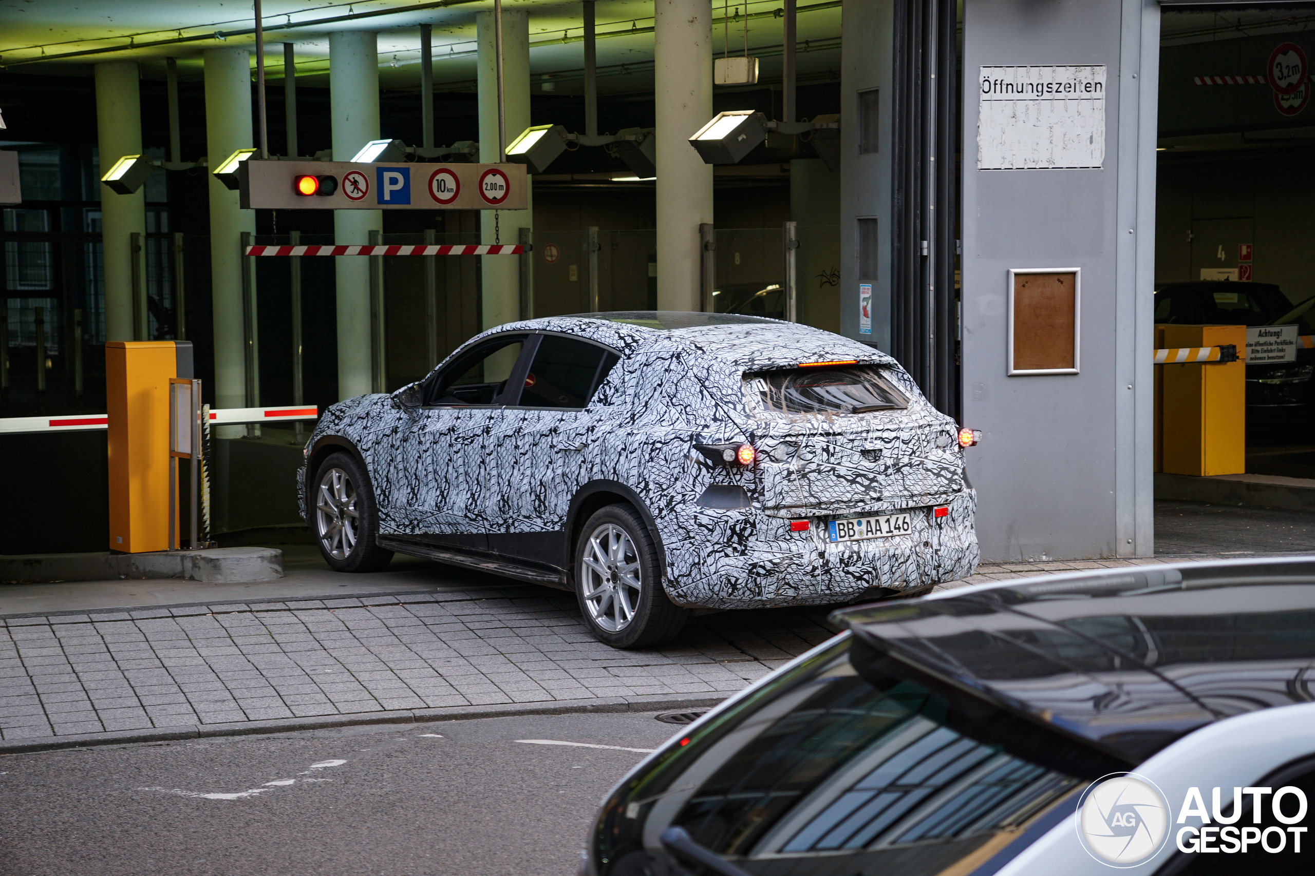 Mercedes-Benz EQC SUV 2025