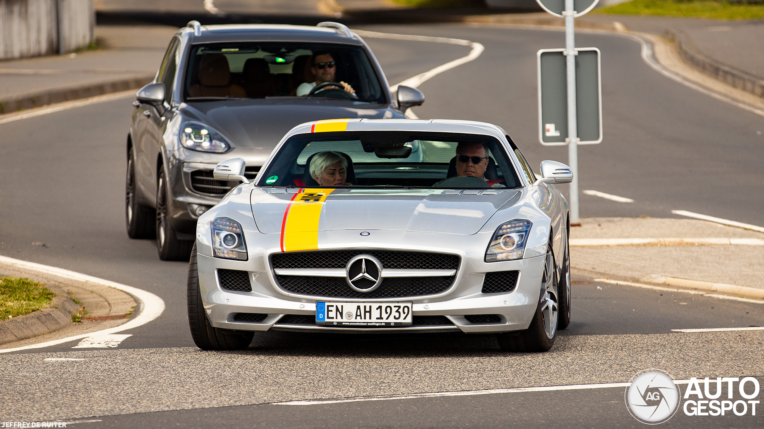 Mercedes-Benz SLS AMG