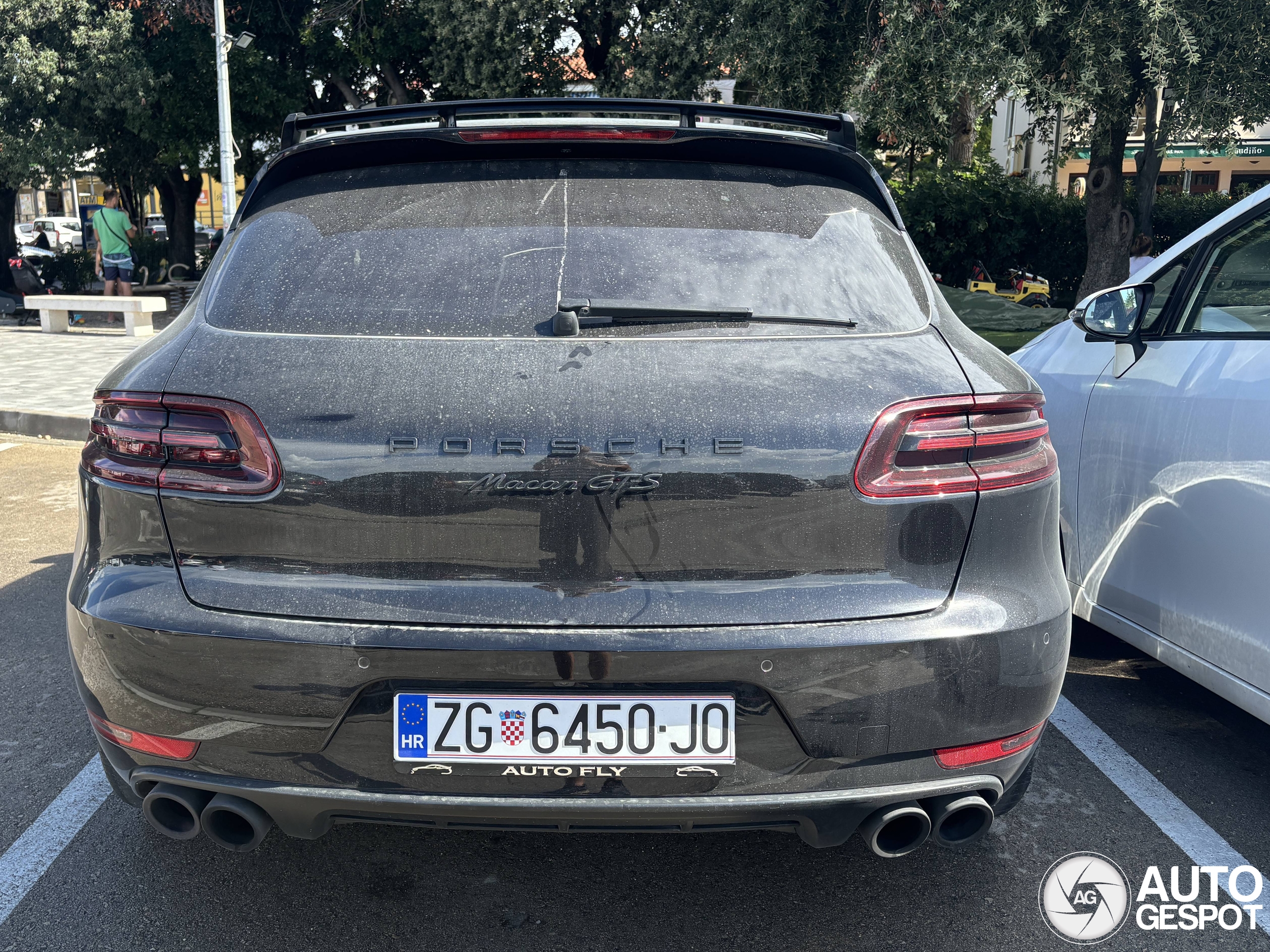 Porsche 95B Macan GTS