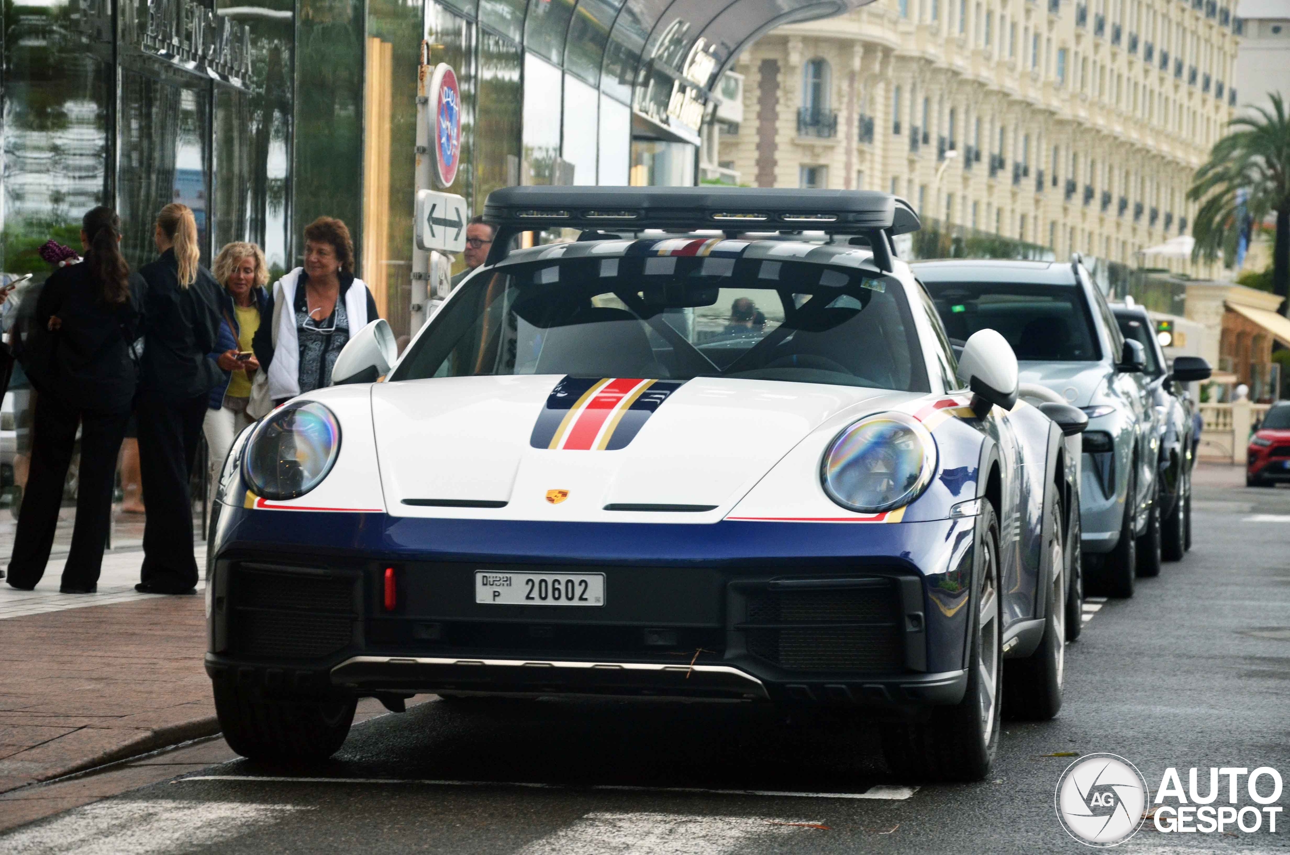 Porsche 992 Dakar