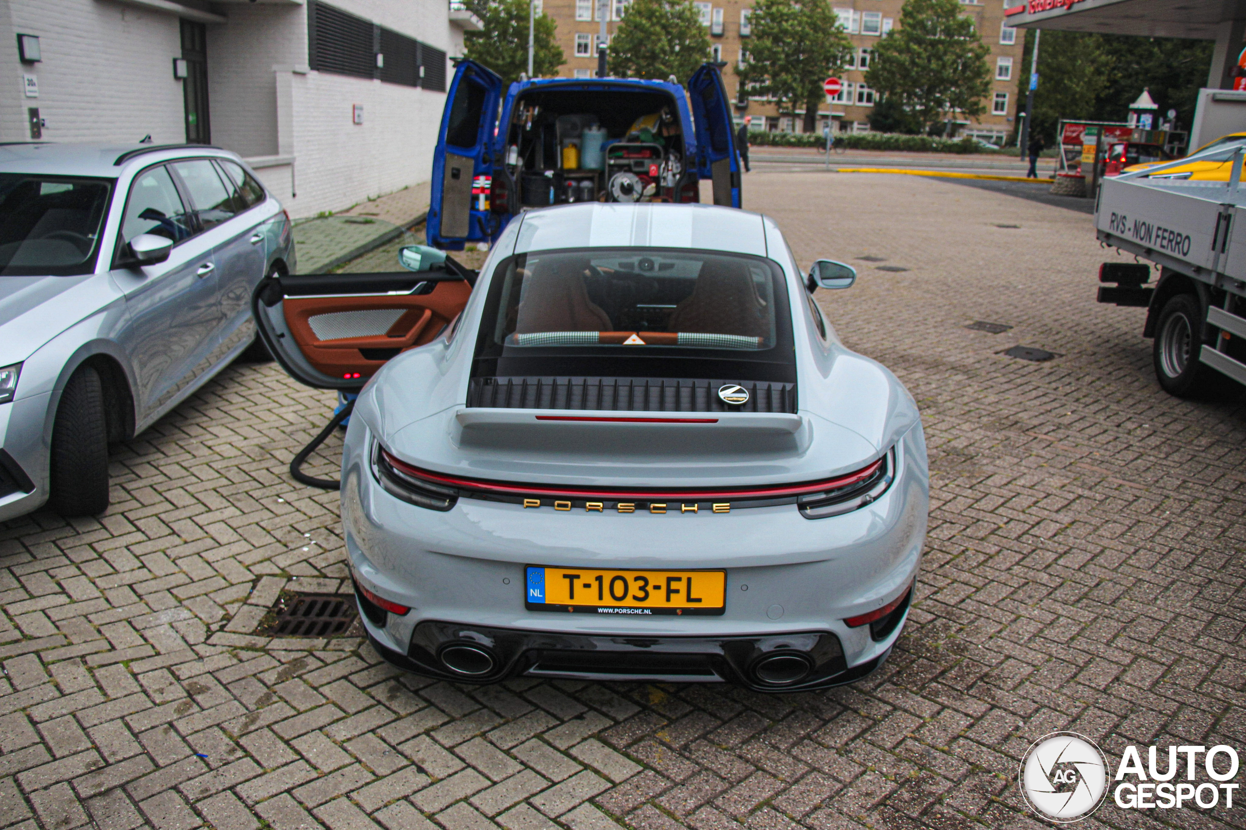 Porsche 992 Sport Classic