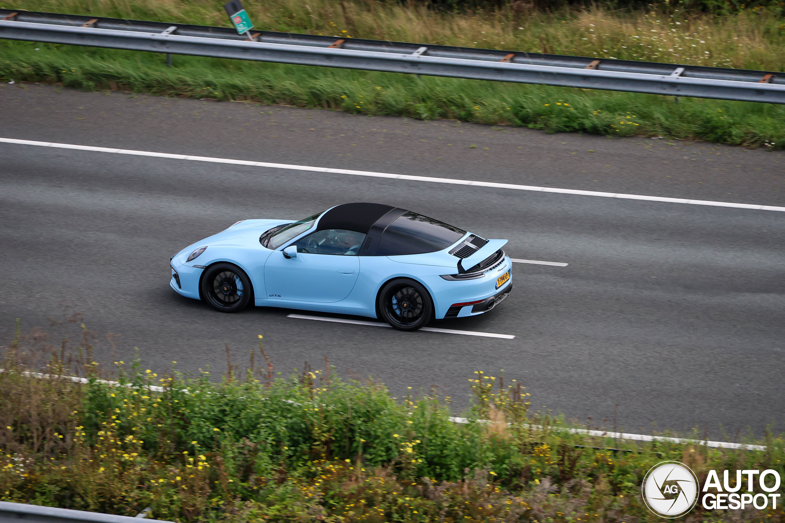 Porsche 992 Targa 4 GTS