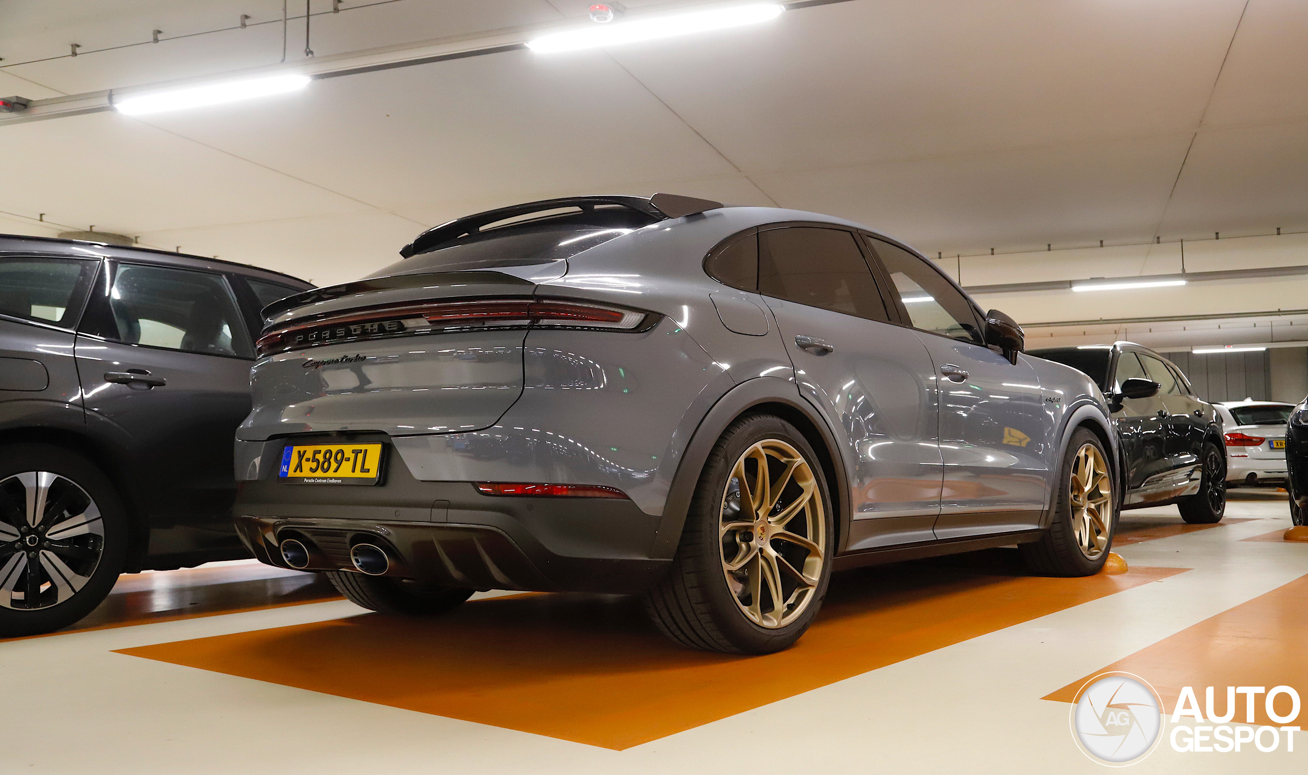 Porsche Cayenne Coupé Turbo E-Hybrid