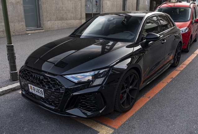 Audi RS3 Sportback 8Y