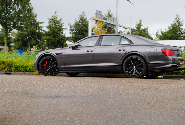 Bentley Flying Spur Hybrid Azure