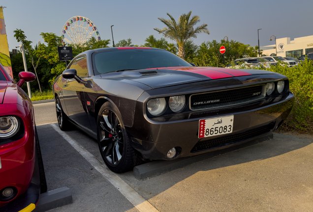 Dodge Challenger SRT-8