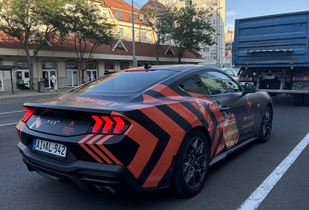 Ford Mustang GT 2024