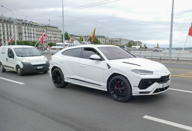 Lamborghini Urus S