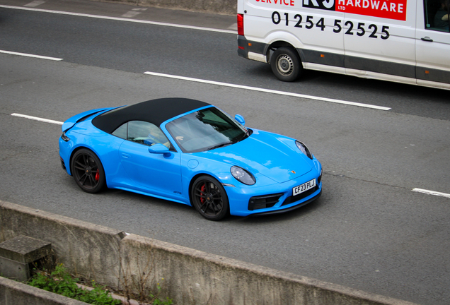 Porsche 992 Carrera 4 GTS Cabriolet