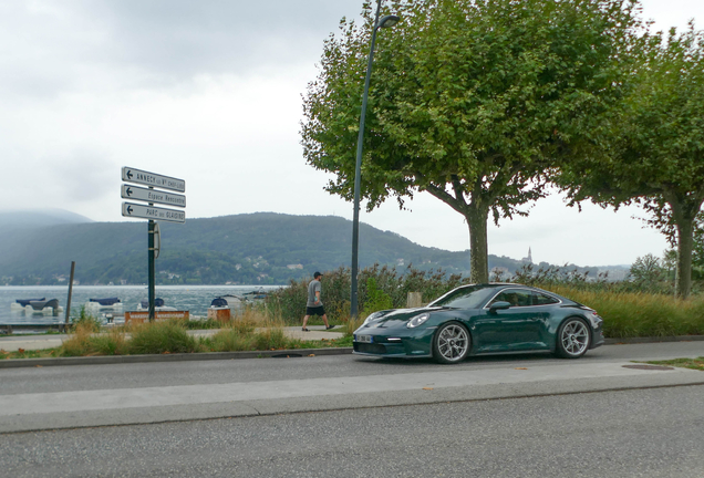 Porsche 992 GT3 Touring