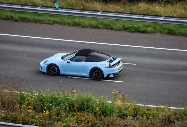 Porsche 992 Targa 4 GTS