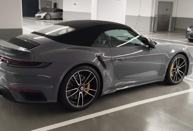 Porsche 992 Turbo S Cabriolet