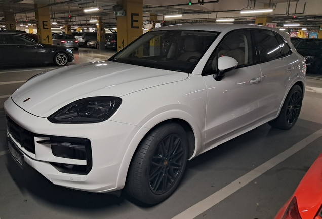 Porsche 9YA Cayenne GTS MkII