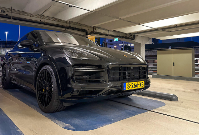 Porsche Cayenne Coupé Turbo S E-Hybrid