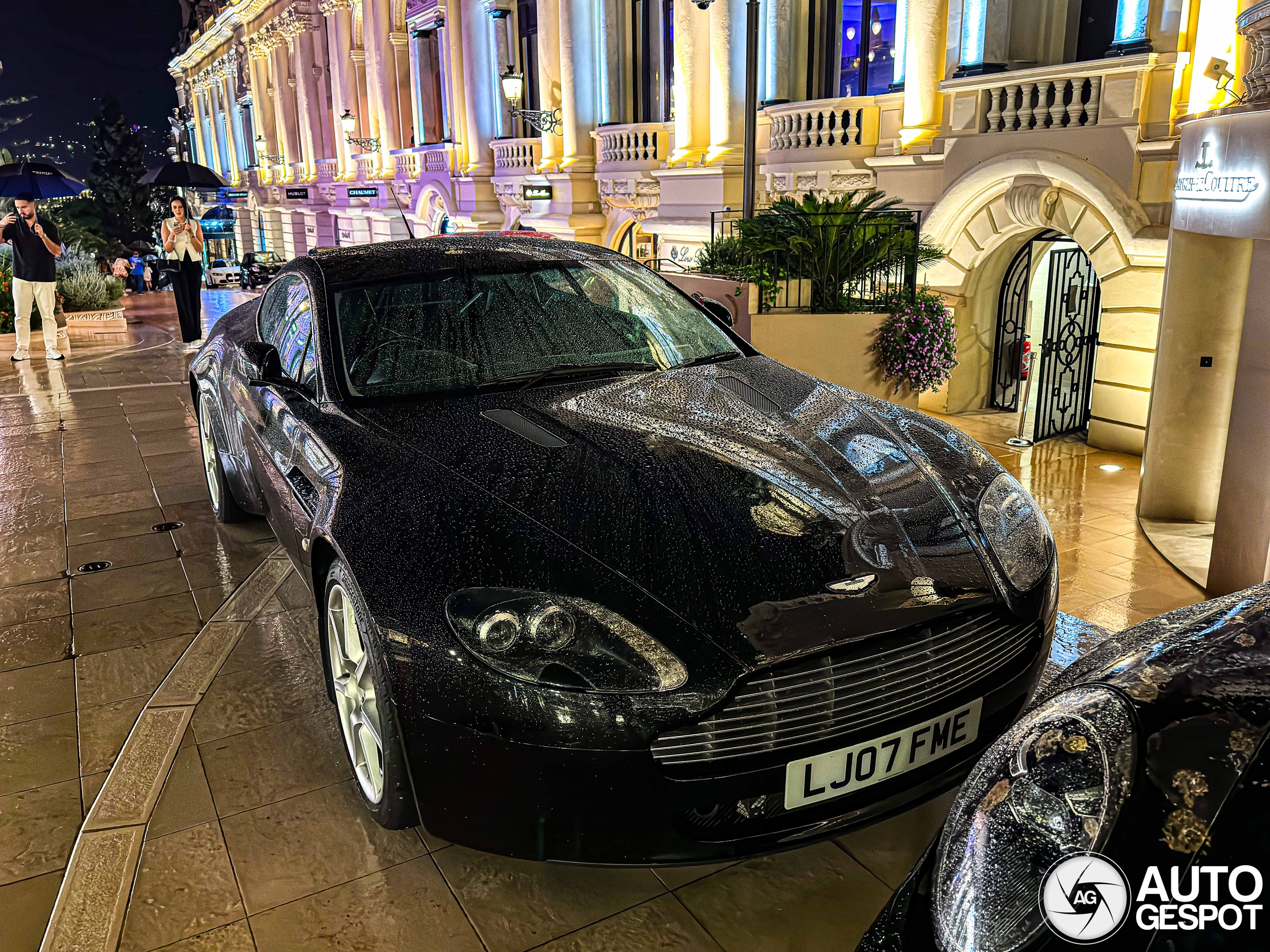 Aston Martin V8 Vantage