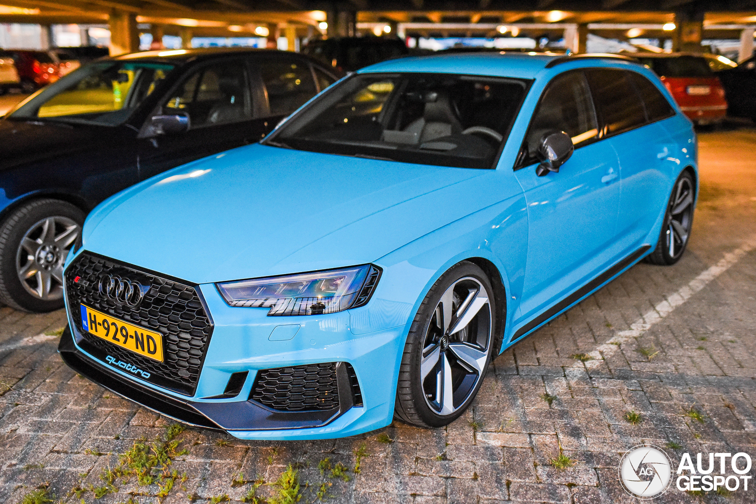 Audi RS4 Avant B9