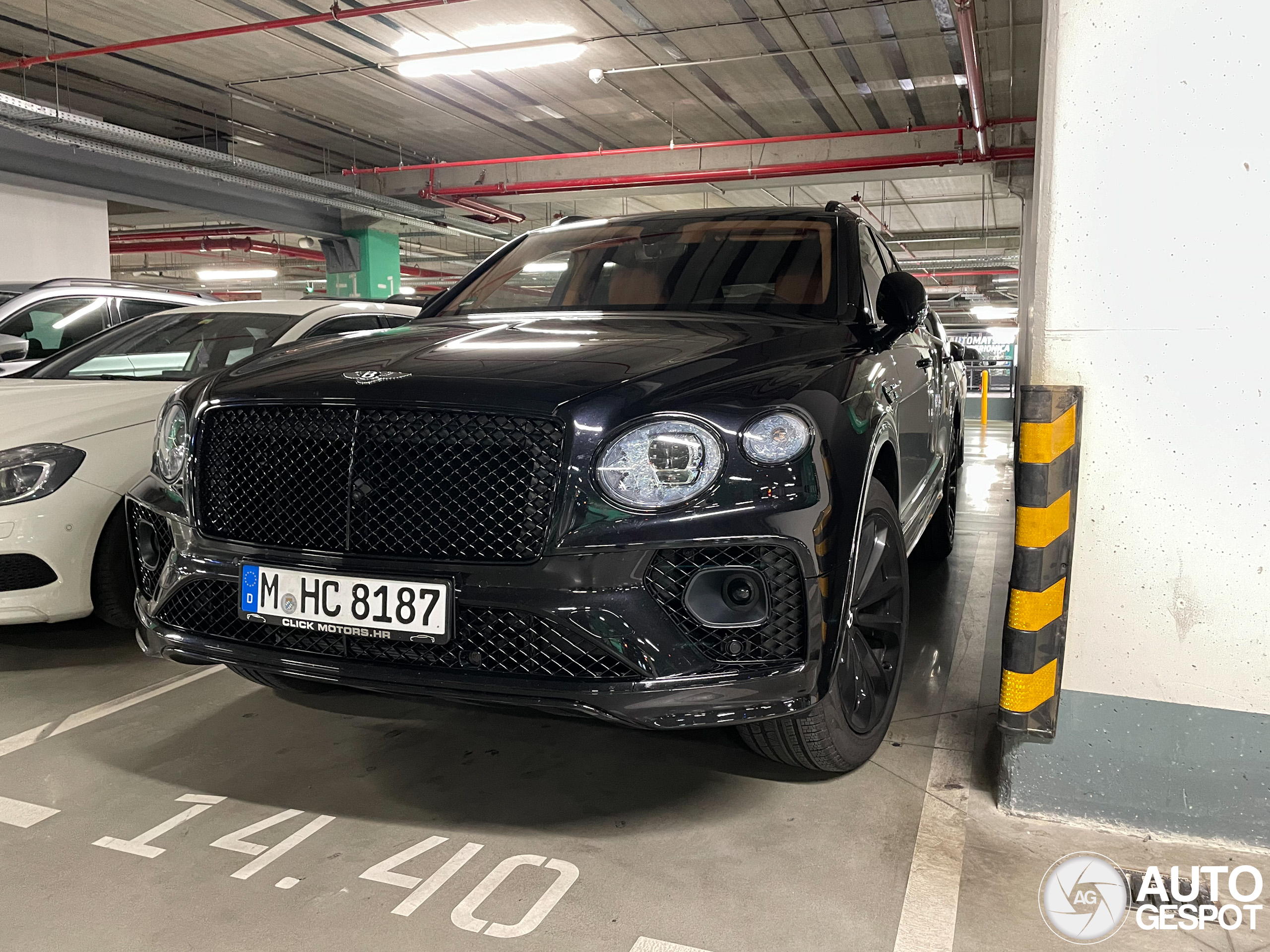 Bentley Bentayga V8 2021