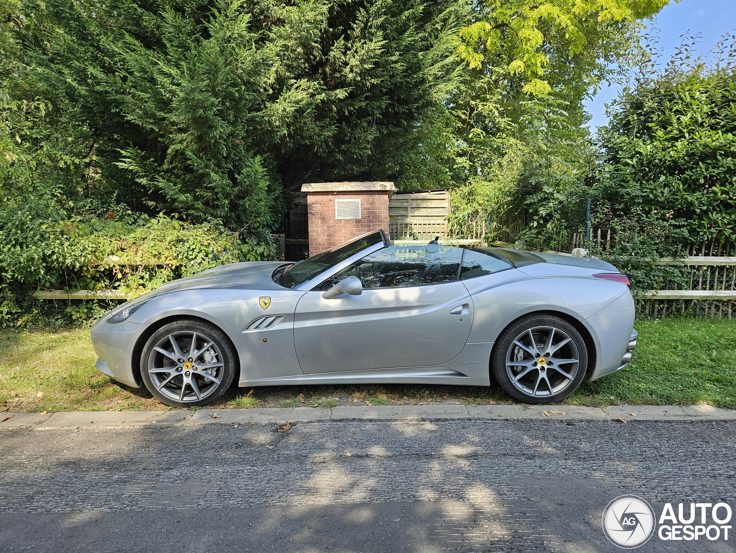 Ferrari California