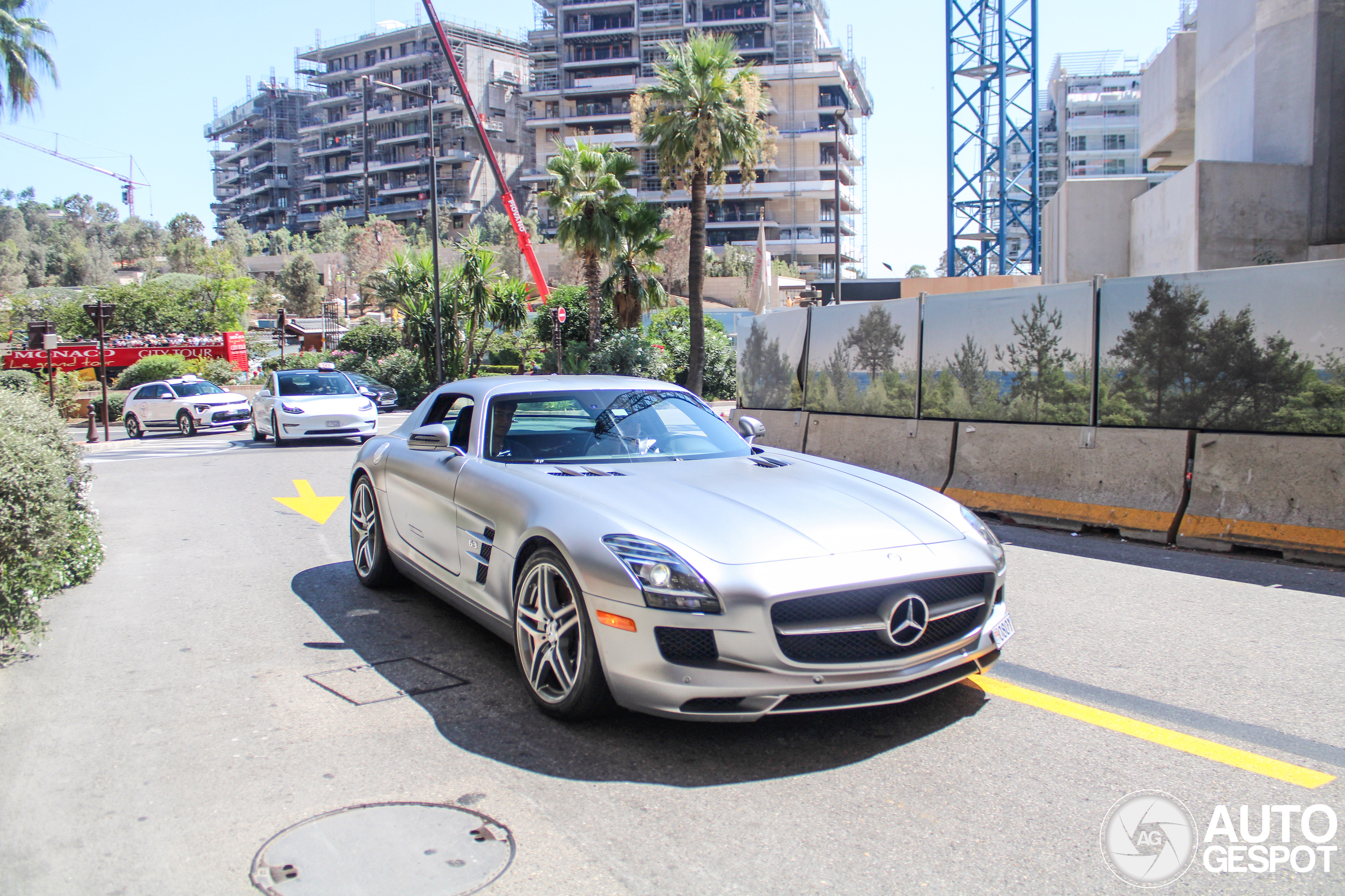 Mercedes-Benz SLS AMG