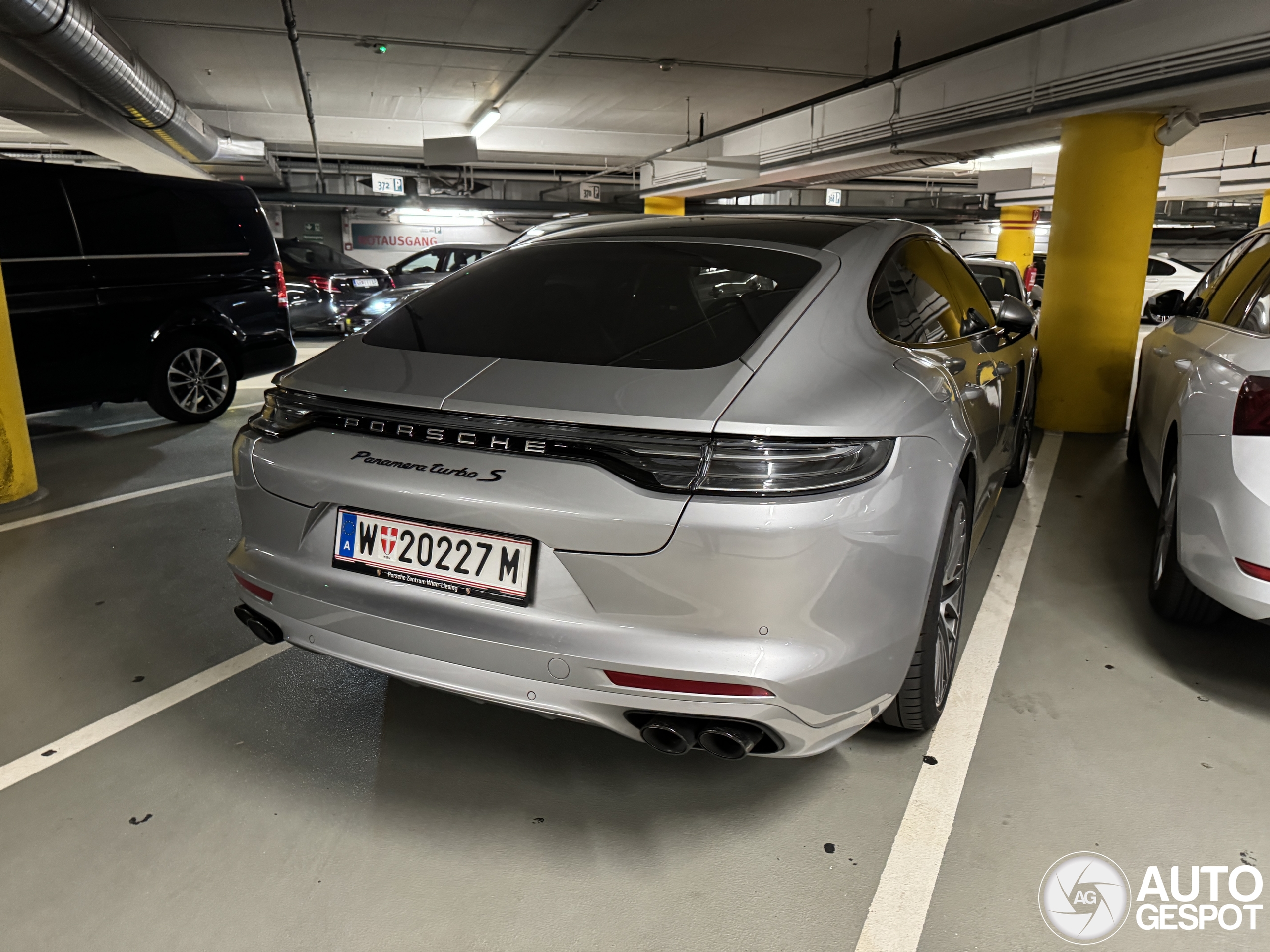 Porsche 971 Panamera Turbo S MkII