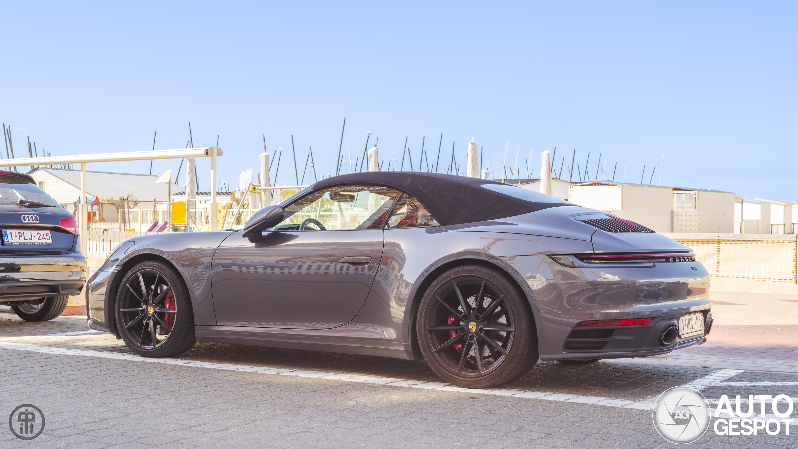 Porsche 992 Carrera 4S Cabriolet