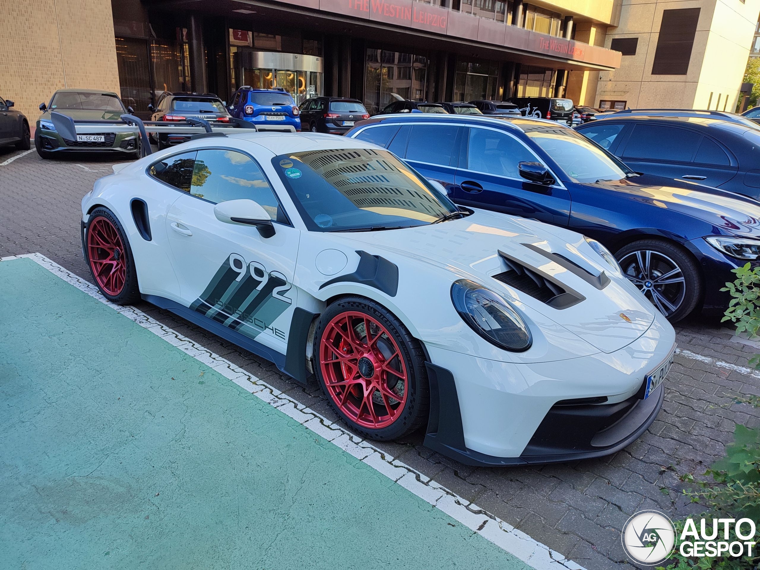 Porsche 992 GT3 RS