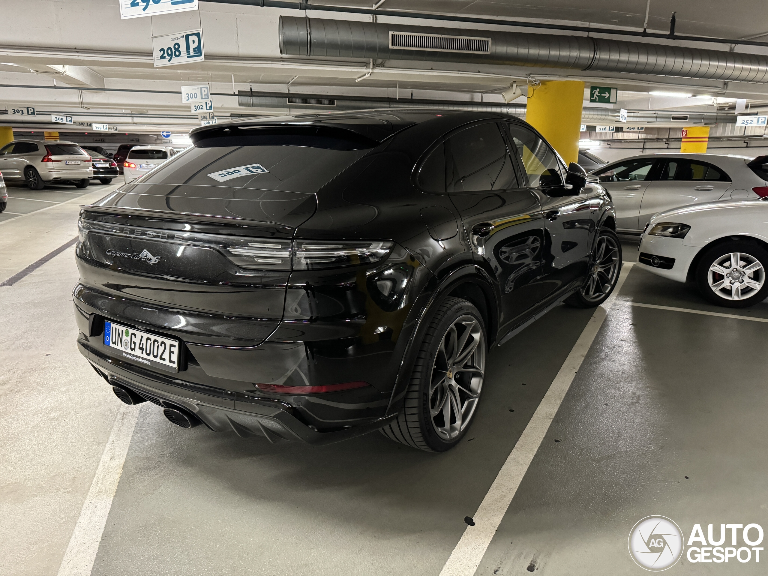 Porsche Cayenne Coupé Turbo S E-Hybrid