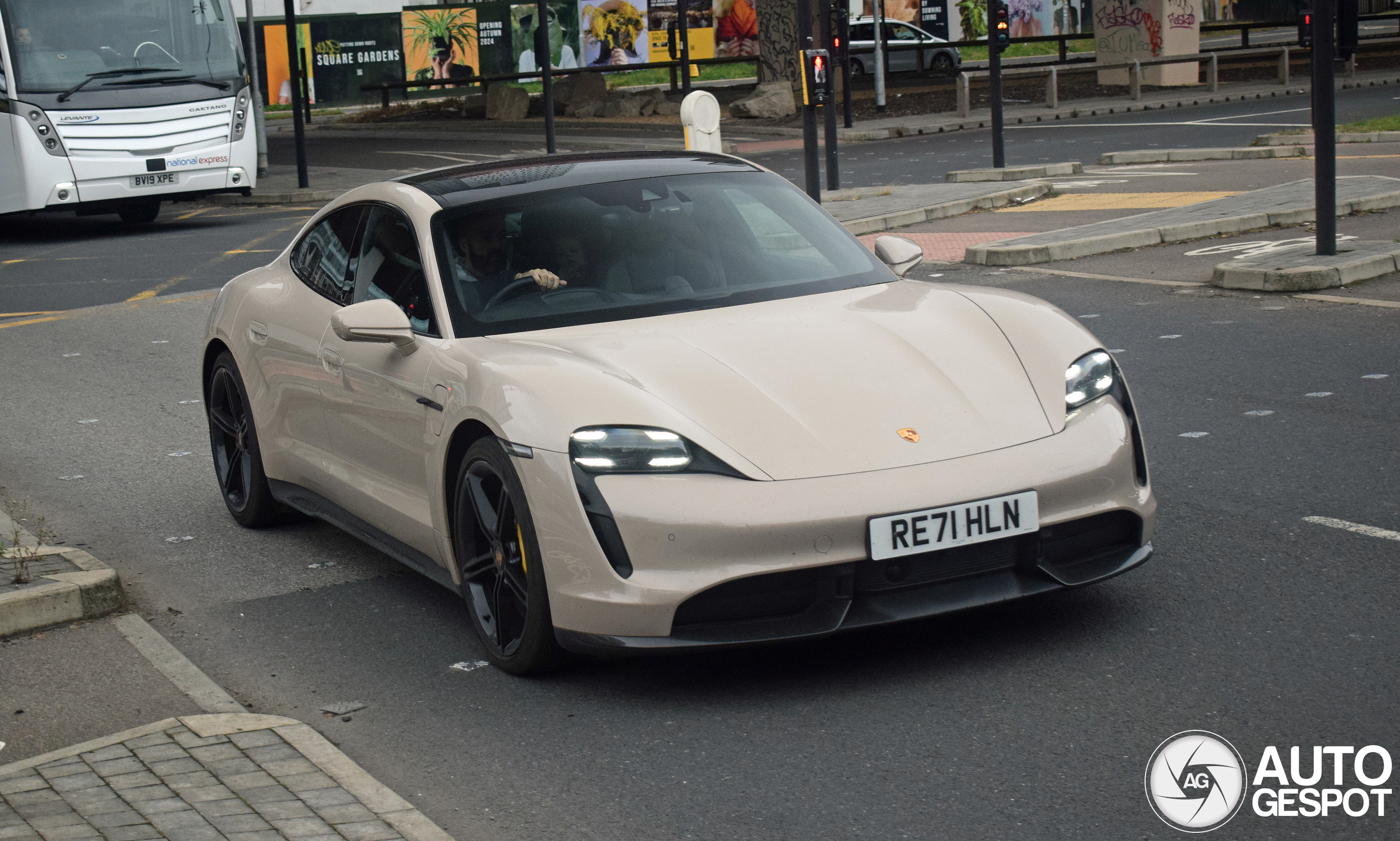 Porsche Taycan Turbo S