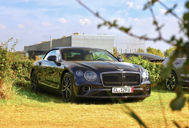 Bentley Continental GTC V8 2020