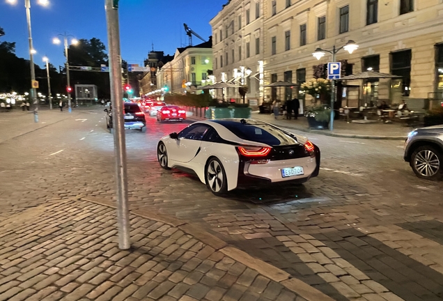 BMW i8 2018