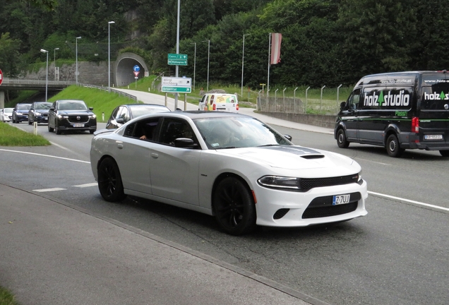 Dodge Charger SRT Hellcat