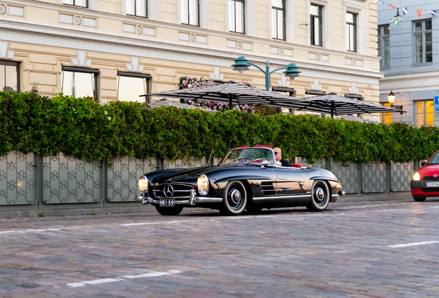 Mercedes-Benz 300SL Roadster