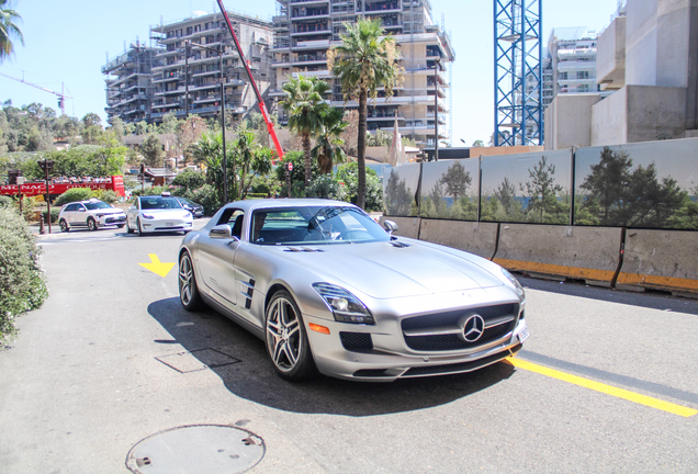 Mercedes-Benz SLS AMG