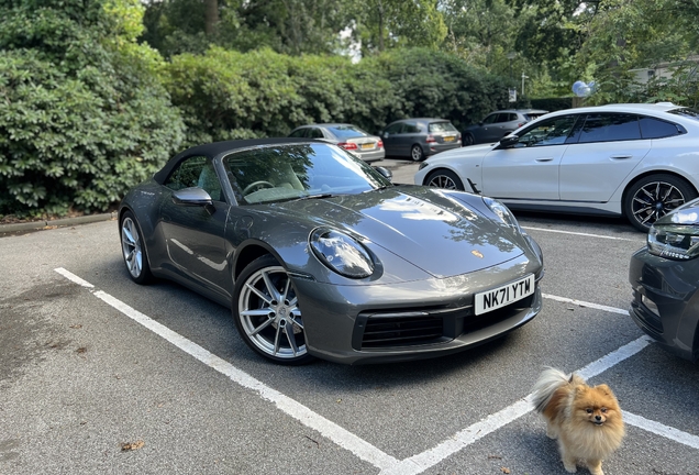 Porsche 992 Carrera 4S