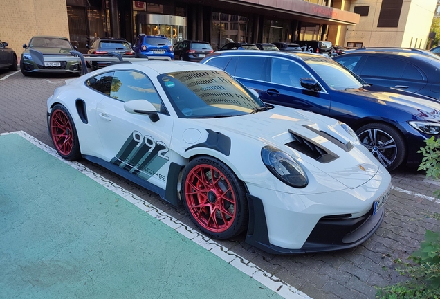 Porsche 992 GT3 RS