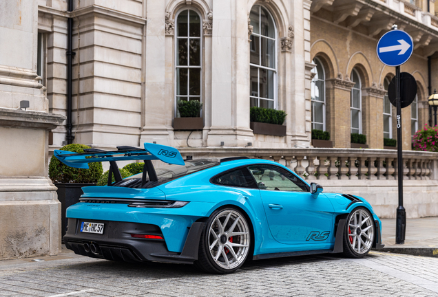 Porsche 992 GT3 RS Weissach Package